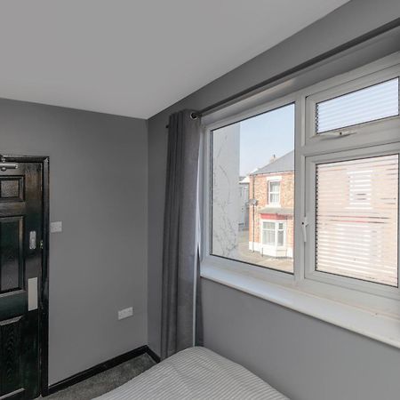 Central Thornaby Rooms 蒂诗上的索纳比 外观 照片
